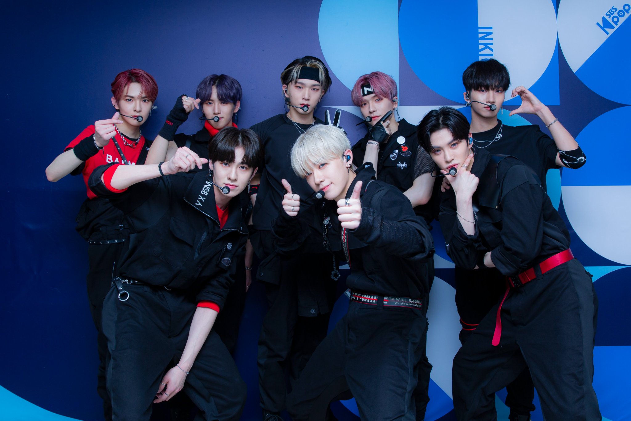 [잡담] 인기가요 착장포토 주는 거 정말 좋은 거구나....? | 인스티즈