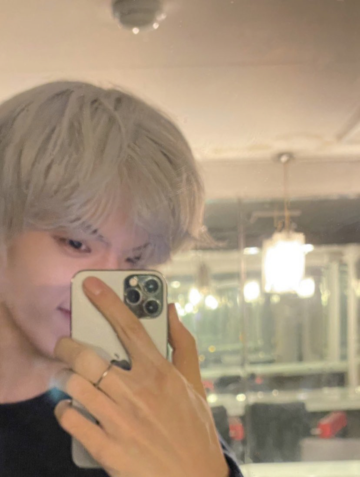 [잡담] 이 사진 남돌 누군지 알아? | 인스티즈