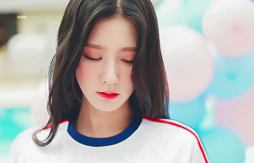 [잡담] 나 여돌 딱 이렇게 2명 좋아하는데 소나무일까....? | 인스티즈