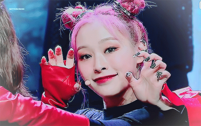 [잡담] 스스로 꼽은 본인의 리즈시절 (feat. 핑크머리 걔) | 인스티즈