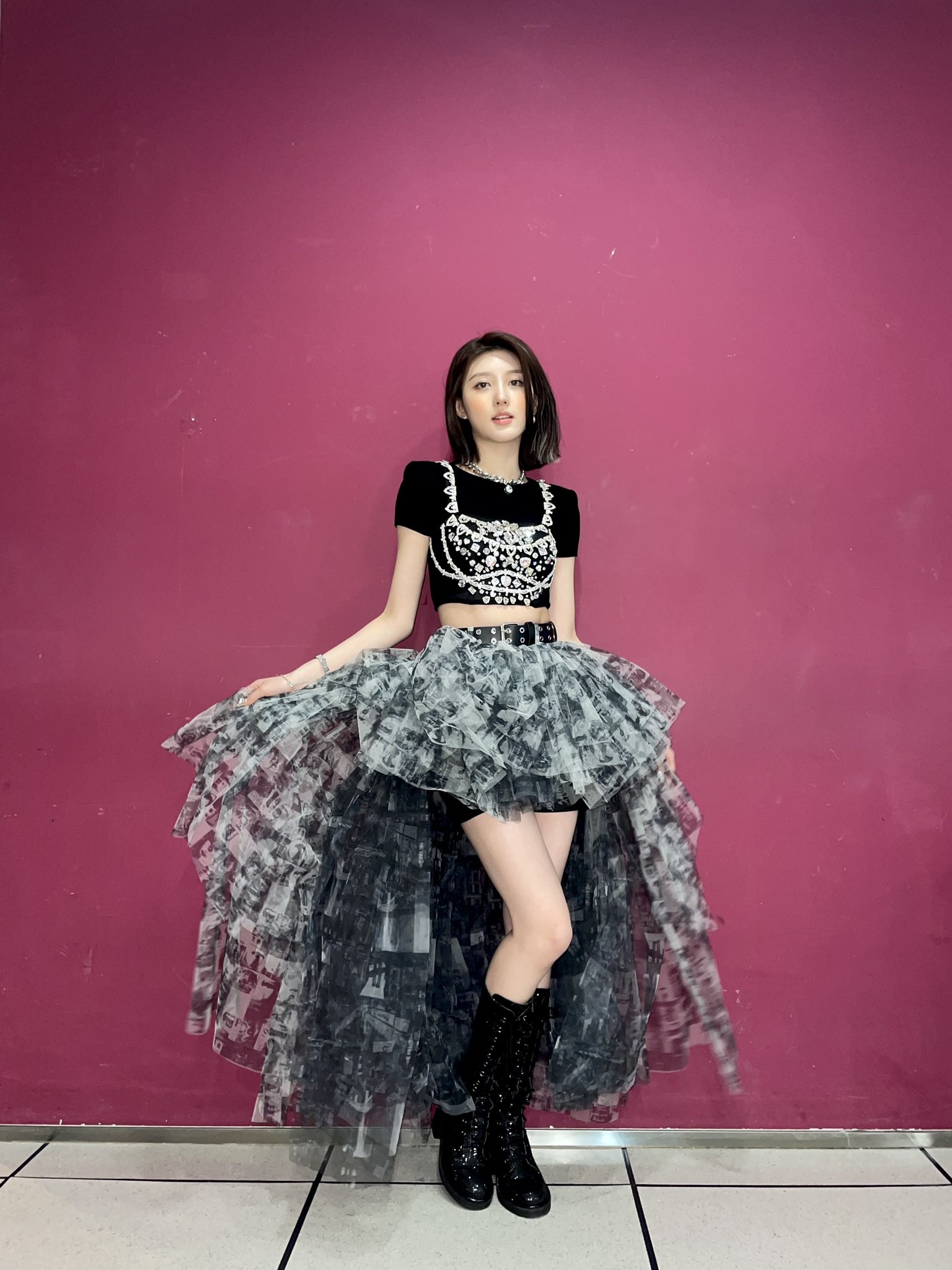 [잡담] 가을양 이런 류의 옷 진짜 잘받아..... | 인스티즈