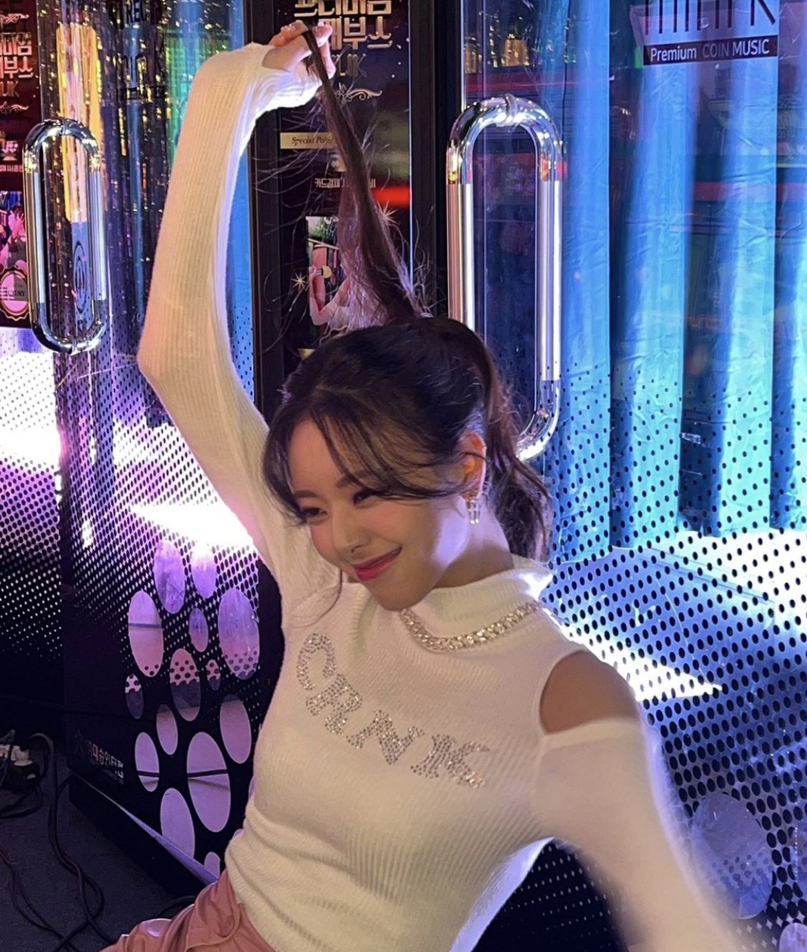 [잡담] 유나 이옷 어디껀지 아는사람 ㅠㅠ | 인스티즈