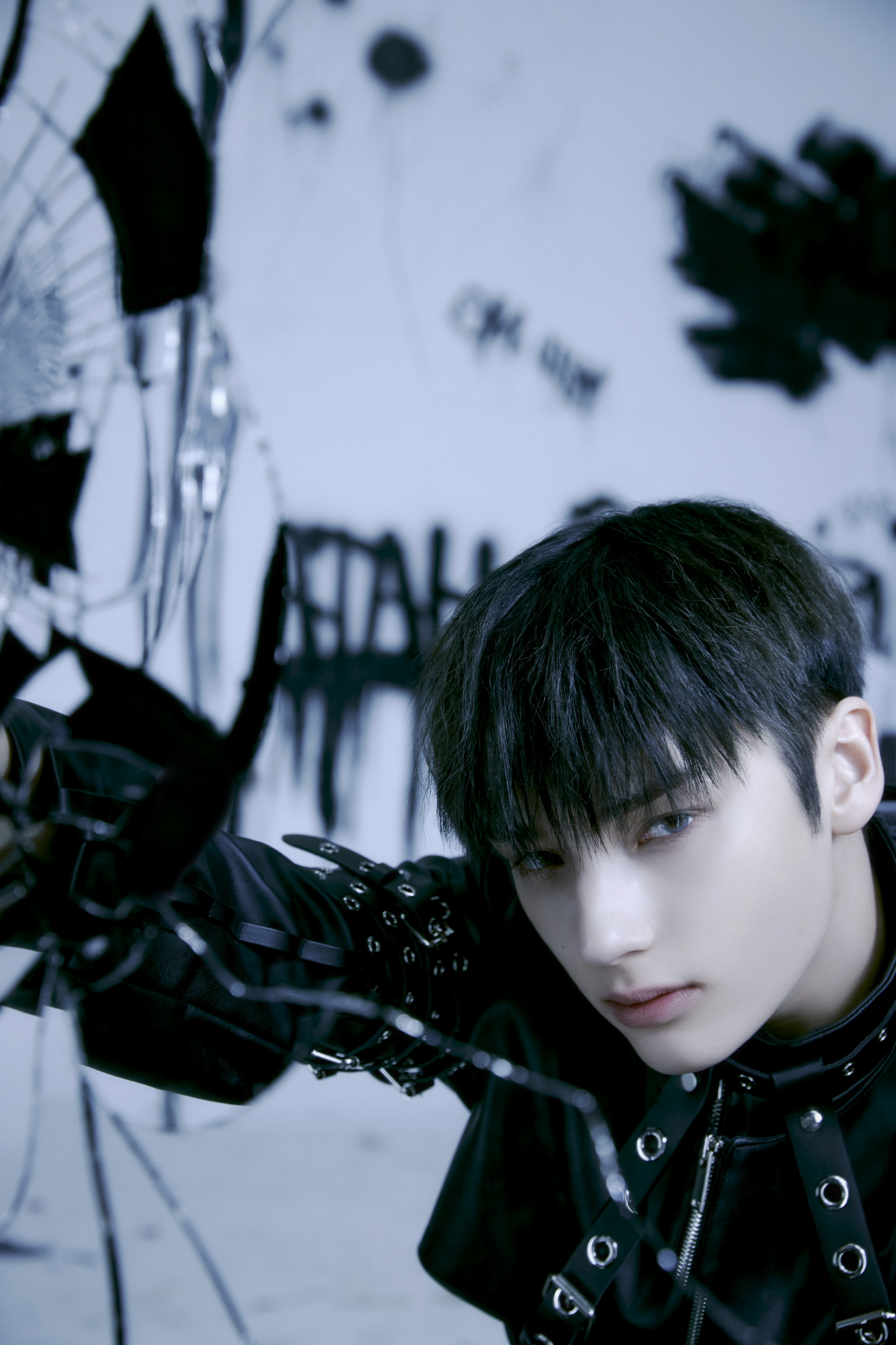 [정보/소식] 투바투 minisode 2: Thursday's Child - Concept Photo 'HATE' | 인스티즈