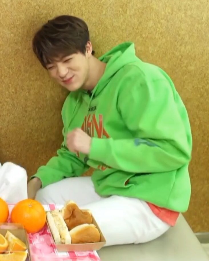 [잡담] 오징어 땅콩 닮은 아이돌 | 인스티즈