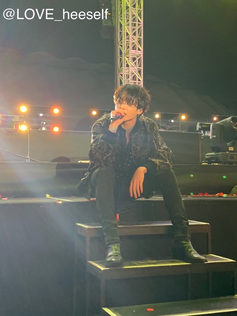 [잡담] 고유명사 폰카 정국……💜 | 인스티즈