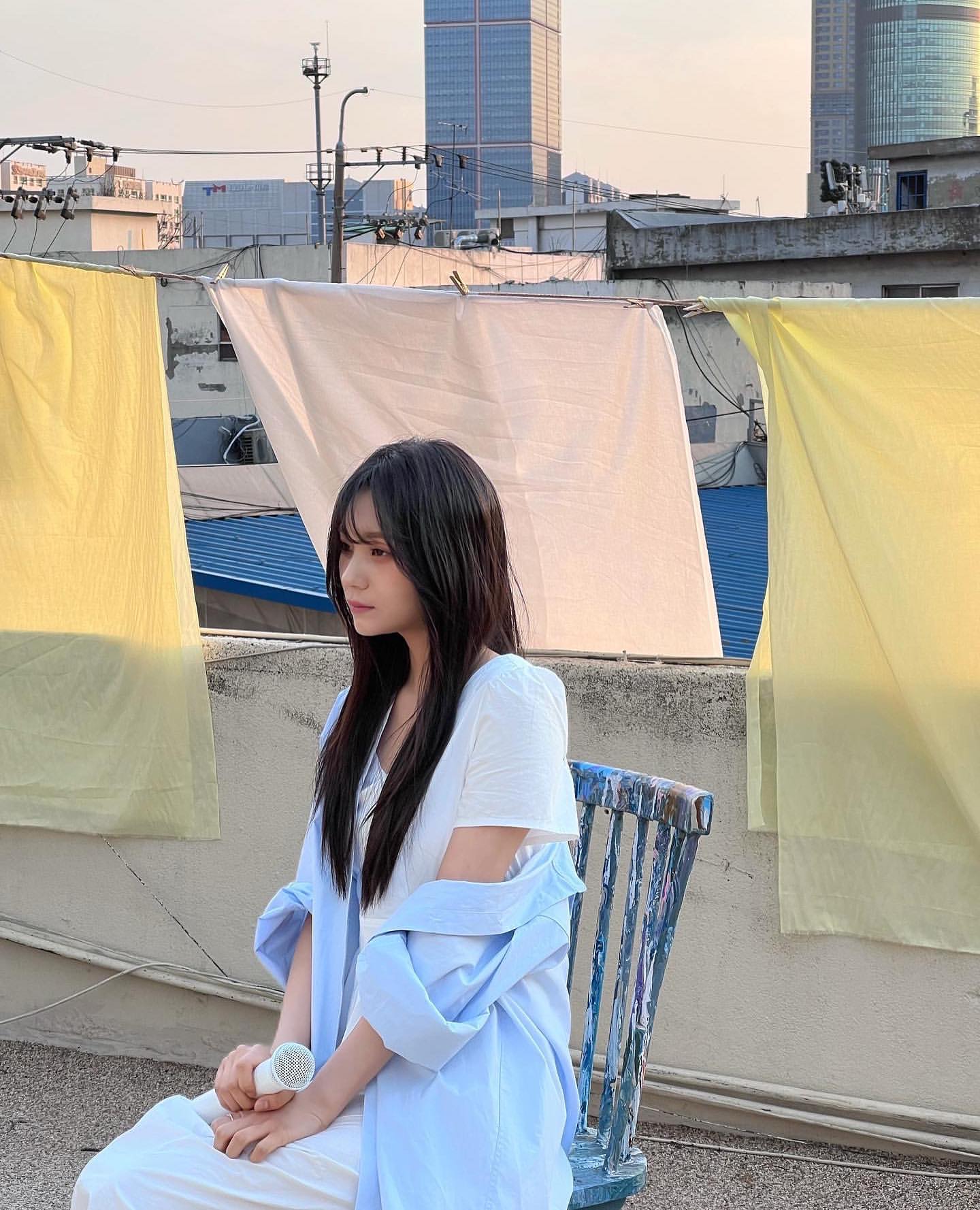 [잡담] 얘들아 엄지 인스타 올라왔는데 미쳤다리다 | 인스티즈