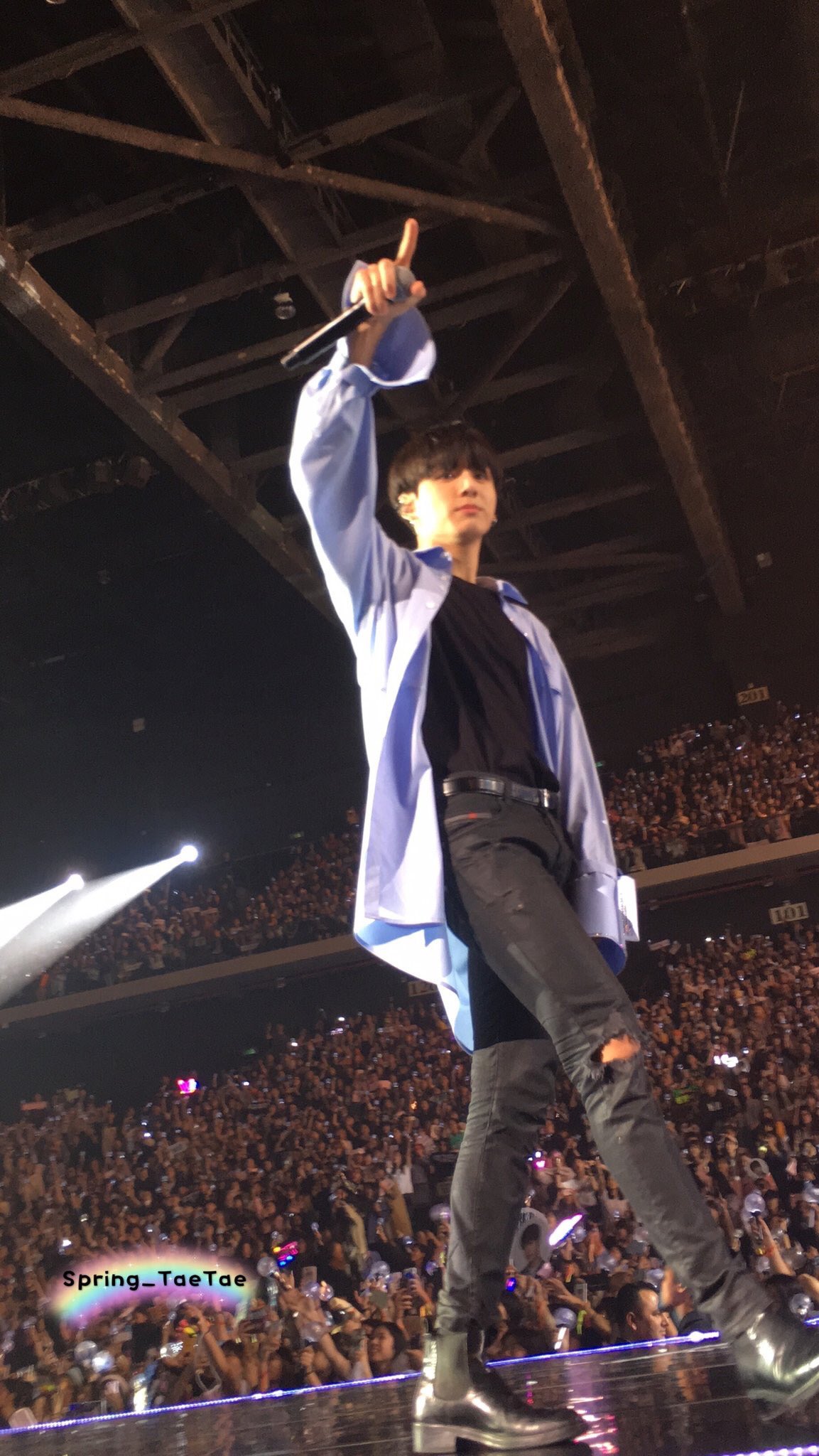 [잡담] 고유명사 폰카 정국……💜 | 인스티즈