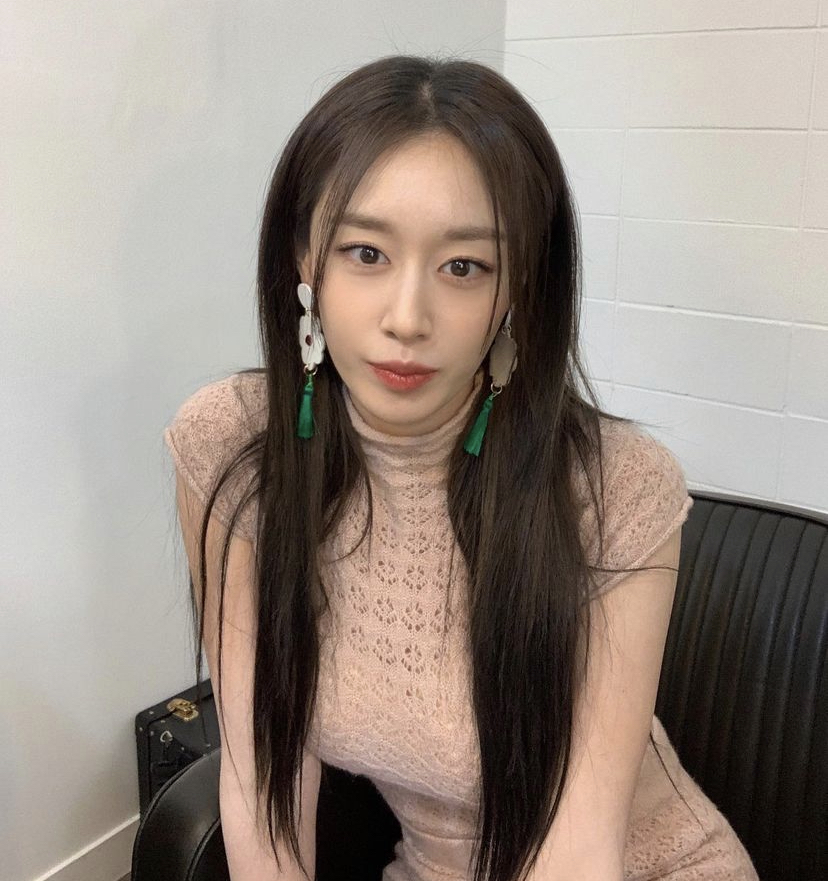 [잡담] 뭐야 지연 최근 인스타 사진 다 너무 예뻐.. | 인스티즈