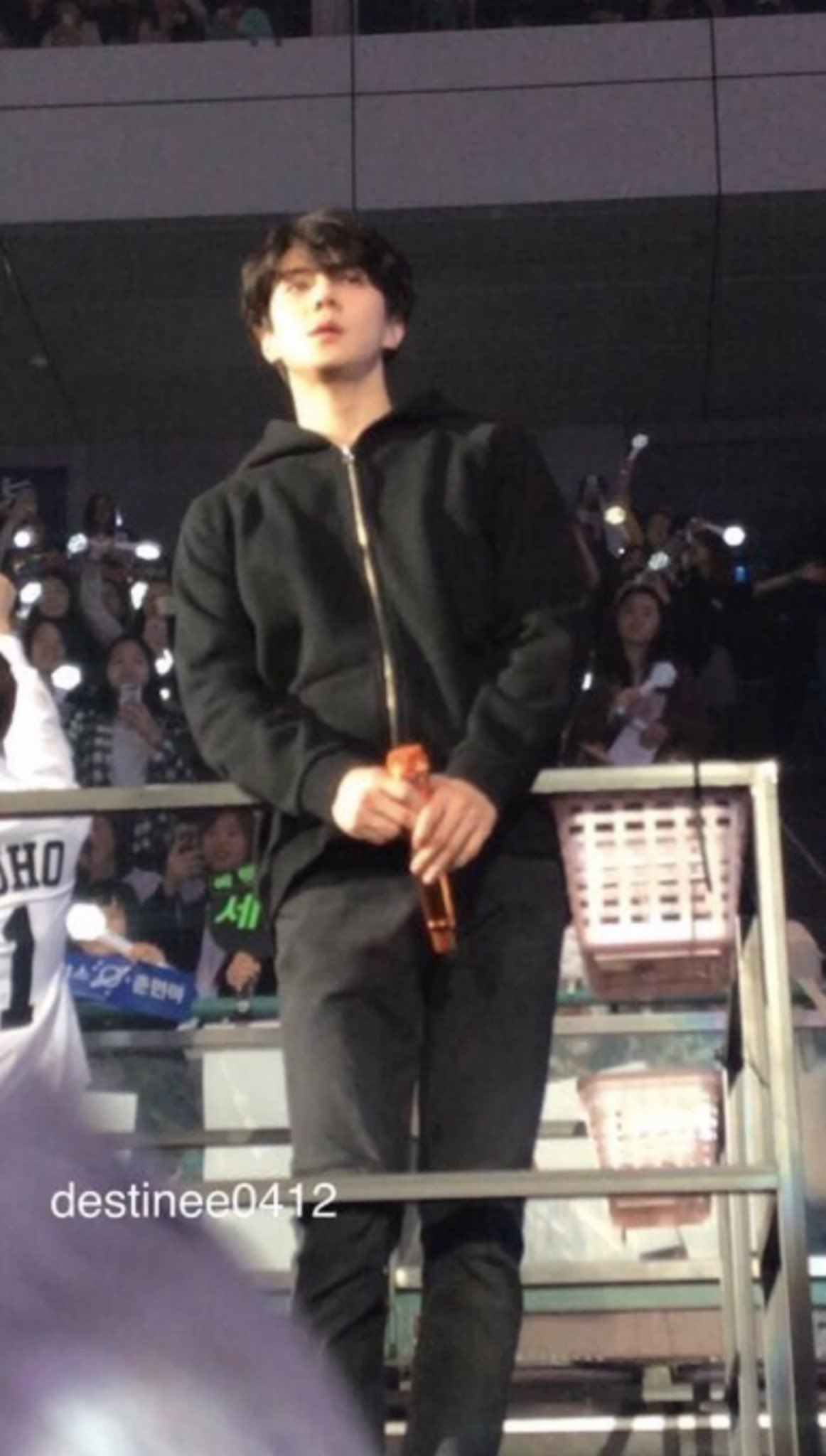 [잡담] 엑소 폰카짤... 😇 | 인스티즈