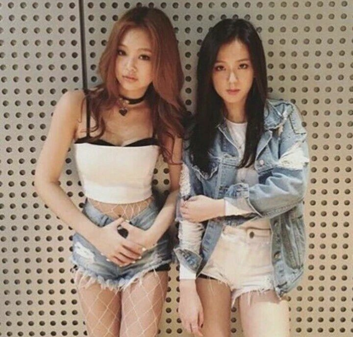 [잡담] 나 제니랑 지수 데뷔 전에 이 사진보고 쎈언니일거 라고 생각했는데 | 인스티즈