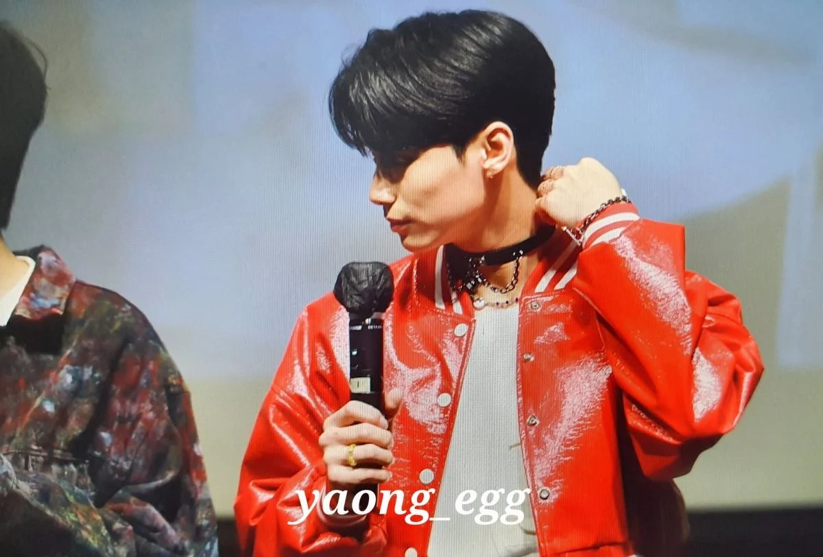 [잡담] dkz 경윤 팬싸 플뷰 초커 도라방스...... | 인스티즈