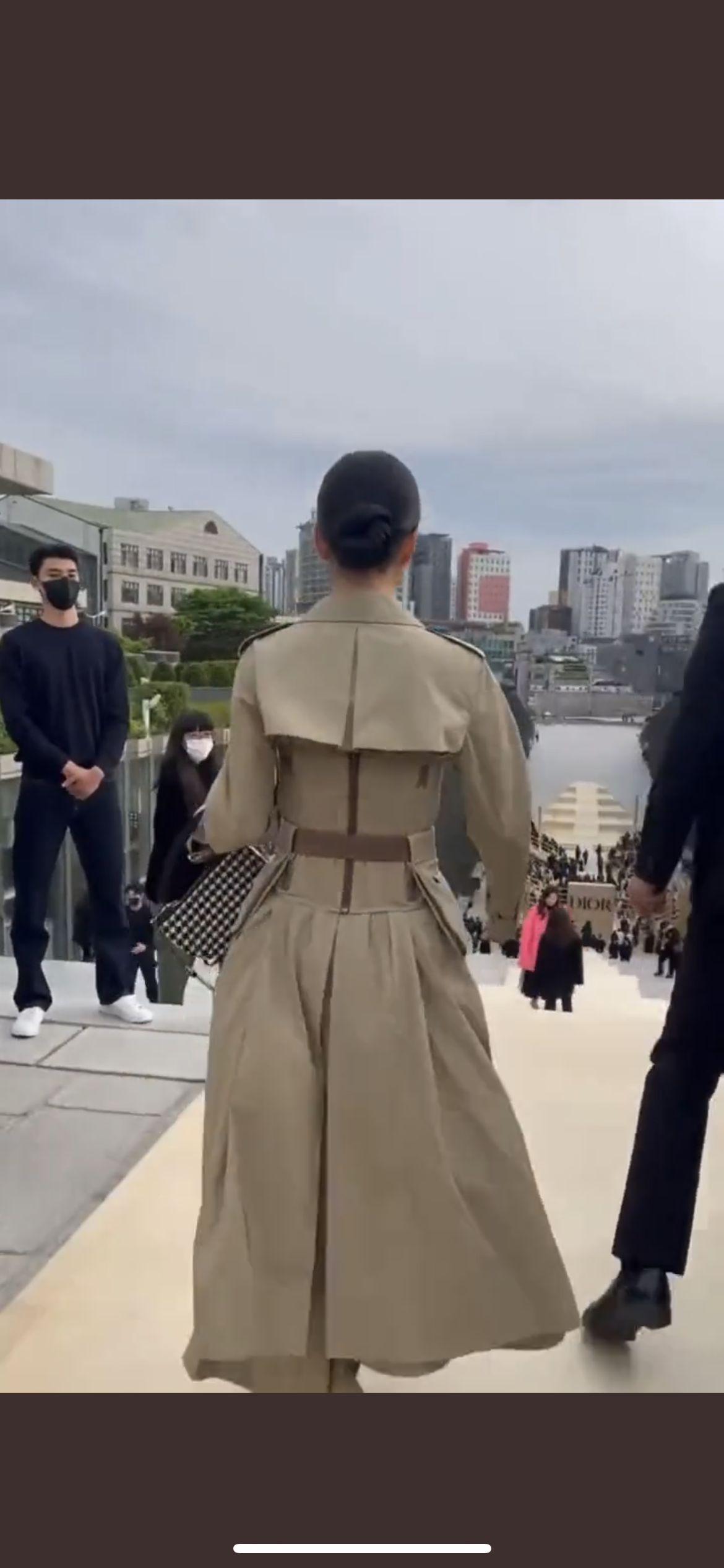 [잡담] 수지 엄청 말랐구나… | 인스티즈