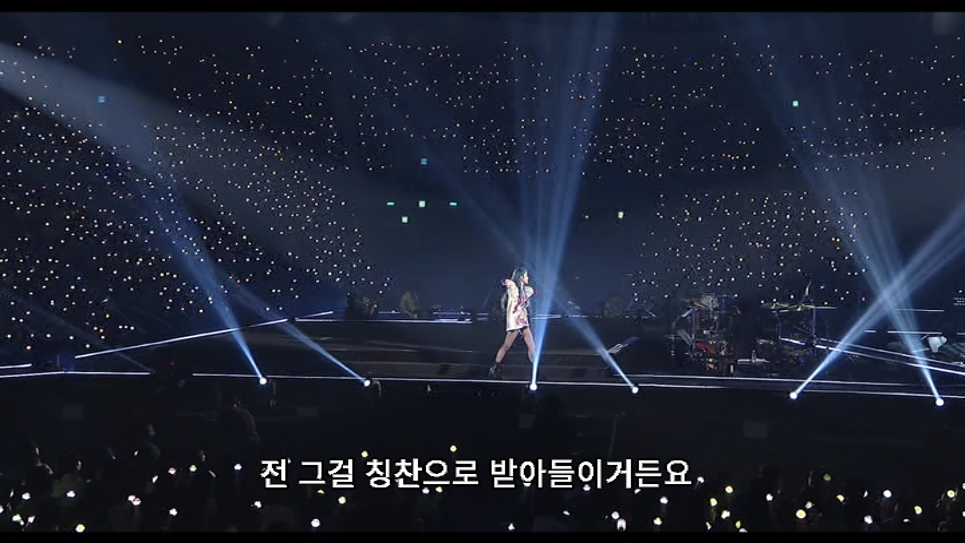 [잡담] 아이유가 아이돌,아티스트에 대해서 이야기한것좀봐 ㅠ | 인스티즈