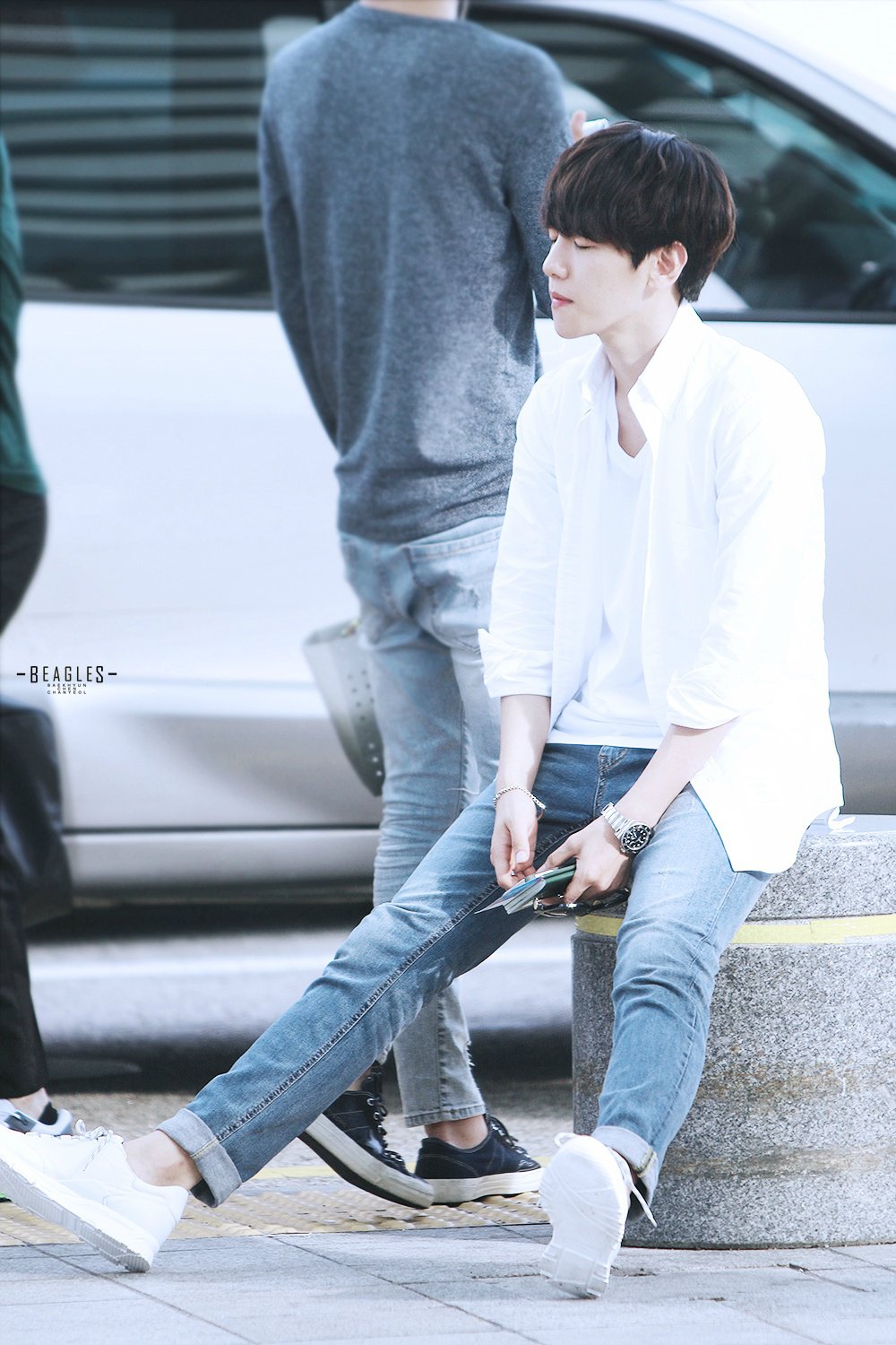 [잡담] 넘 좋은 백현이 사복 무드 🫠 | 인스티즈