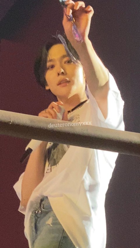 [잡담] 김진우 어제 개개개잘생긴게 폰카 직찍 보면 | 인스티즈