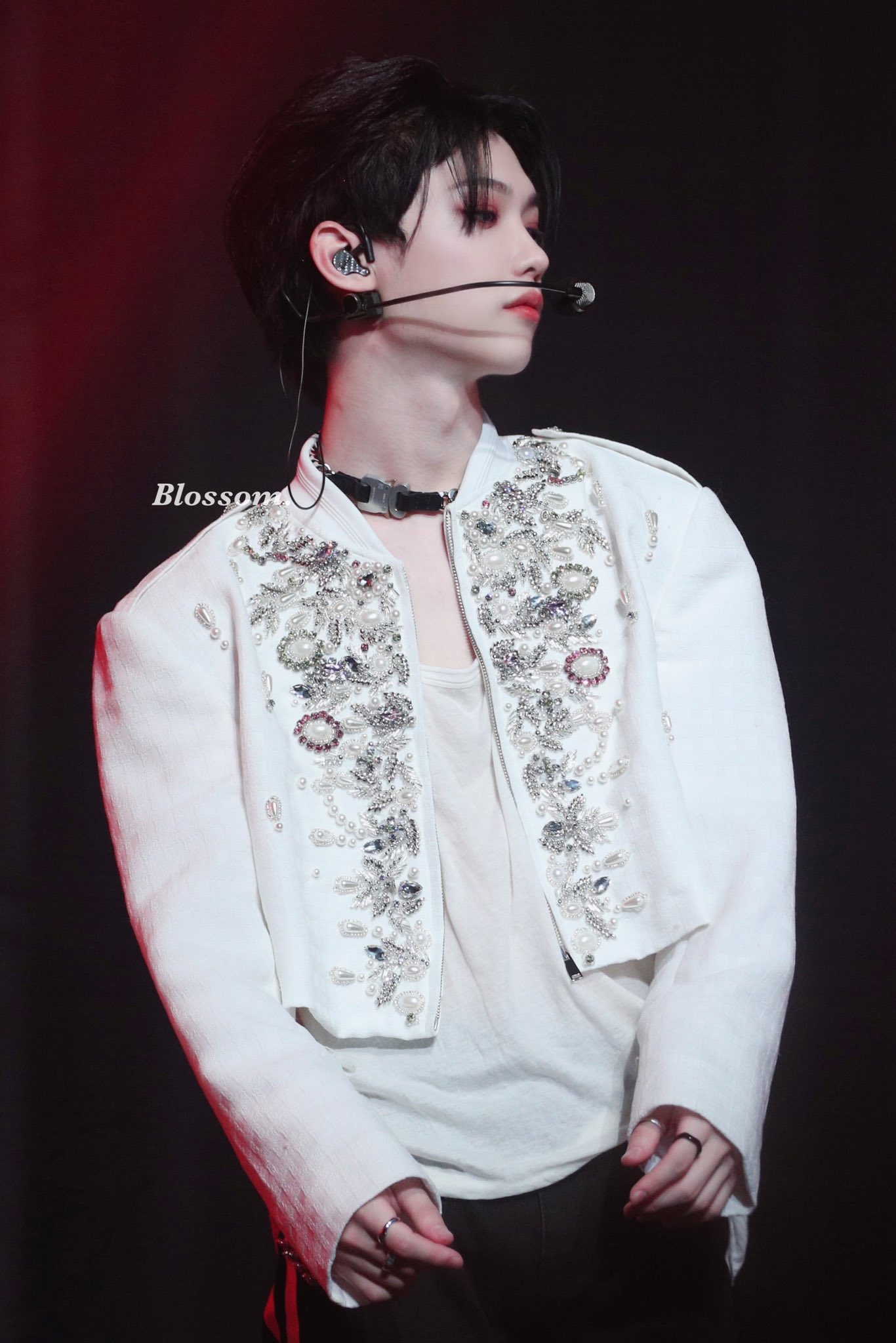 [잡담] 필릭스 고화질 하나씩 뜰때마다 와 천사 와 세인트 이러구있음 | 인스티즈