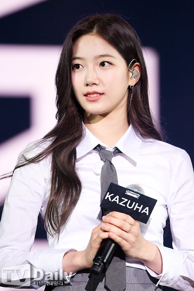 [잡담] 카즈하 개인적으로 오늘이 제일 예뻐 | 인스티즈