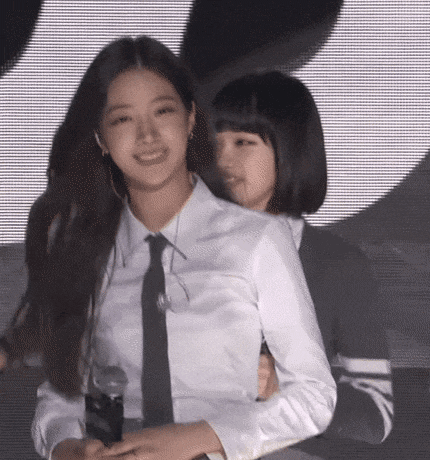 [잡담] 카즈하 프리뷰 뜨는중인데 | 인스티즈