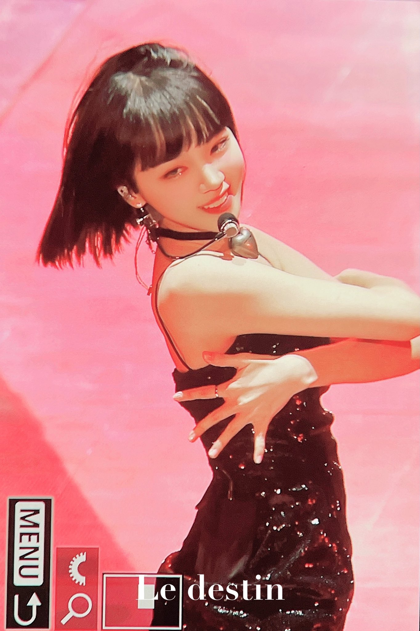 [잡담] 김채원 쇼케이스 실시간으로 프리뷰 뜨는 중 | 인스티즈