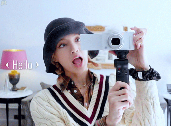 [잡담] 리사 디즈니랜드 룩 너무 예쁨 | 인스티즈