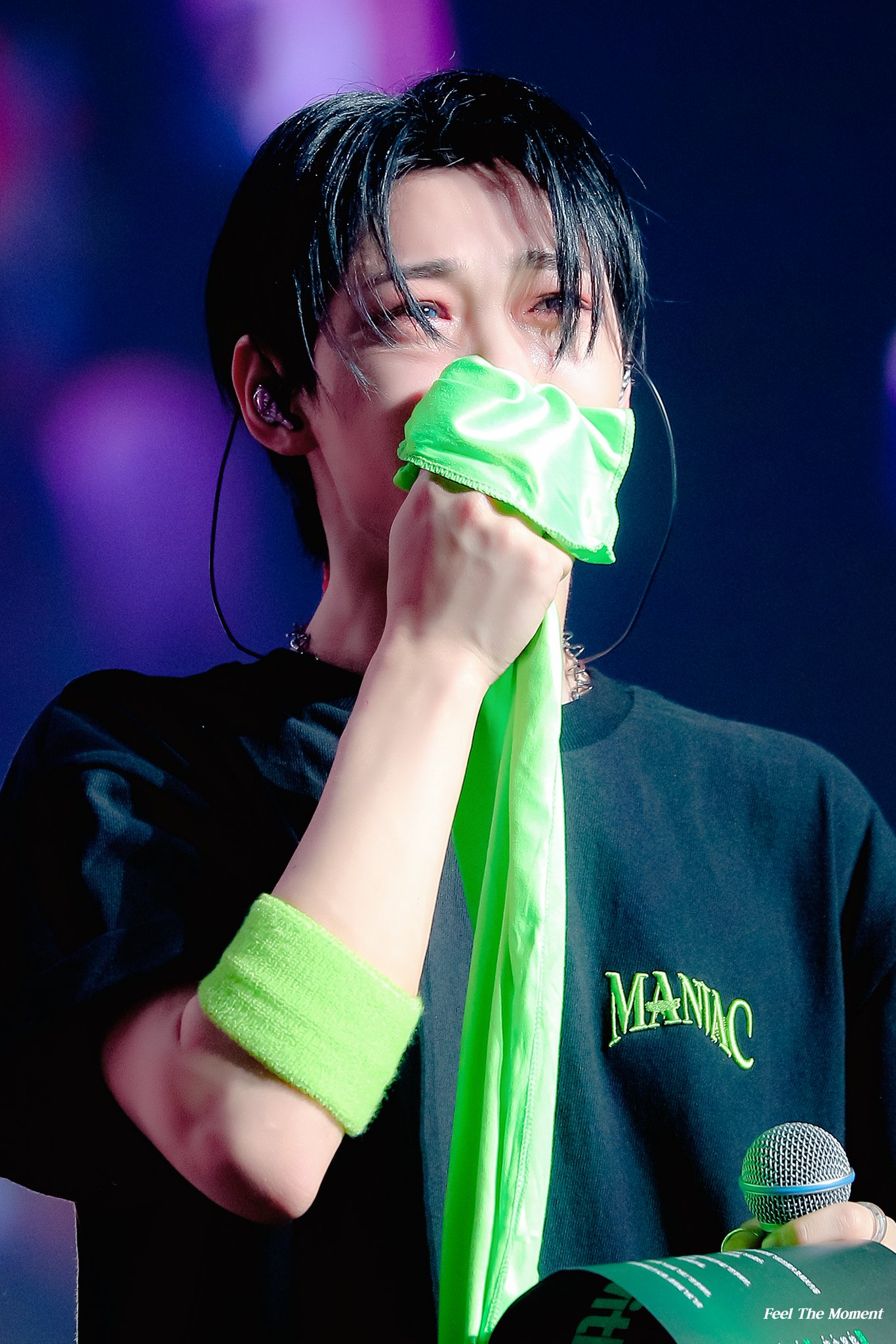 [잡담] 24시간 째 한 남성의 우는 사진만 저장하고 있다면..? | 인스티즈