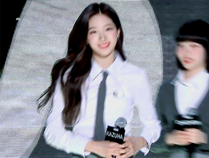 [잡담] 솔직히 카즈하 티저만 보고 엥? 너무 평범한거ㅠ아니야? 했는데 전혀.... | 인스티즈