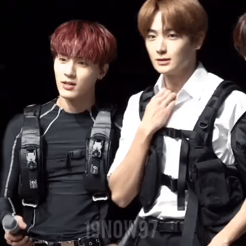 [잡담] 내가 좋아하는 남돌 둘 특징이 뭘까 | 인스티즈