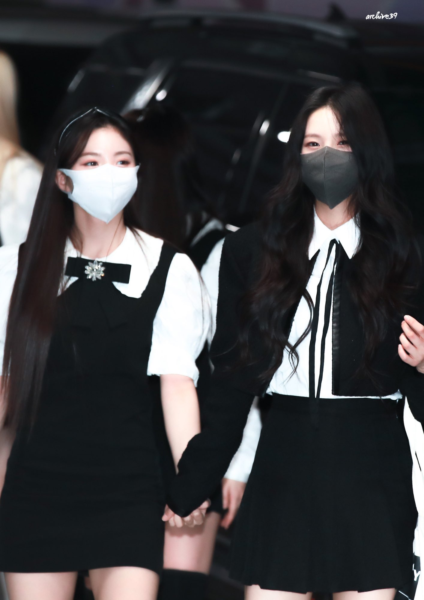 [잡담] 케플러 유진 예서 이거 부잣집 첫째가 막내동생 쇼핑 데려가는거 같음 | 인스티즈