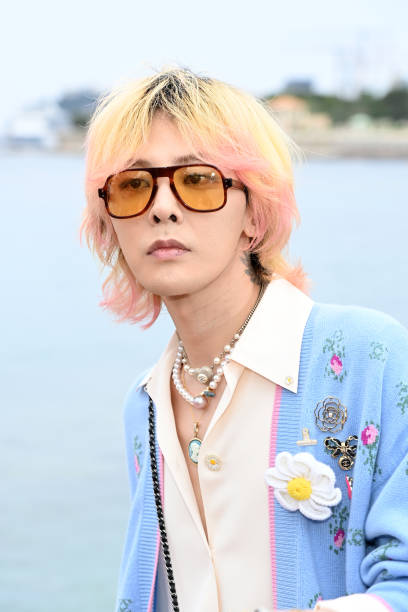 [잡담] 지디 샤넬쇼 게티이미지 떴음 진짜 슬랜더재질에 쏘 골져스..💛(+추가완!) | 인스티즈