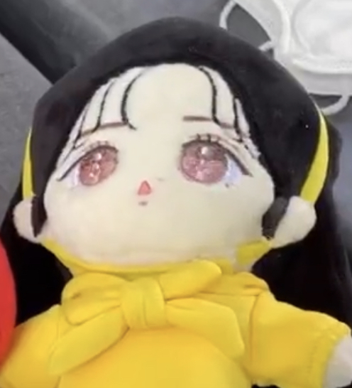 [잡담] 이 인형 누군지 알려줘 !!! | 인스티즈