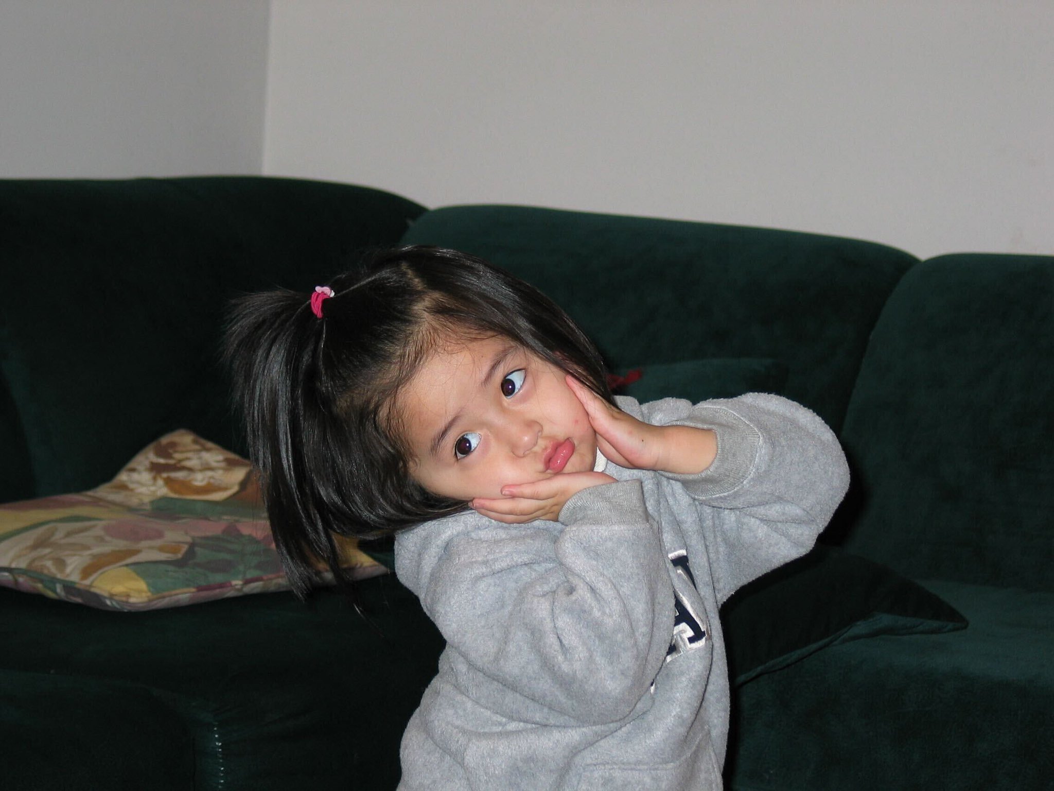 [잡담] 르세라핌 윤진이 어릴때 떴다!! | 인스티즈