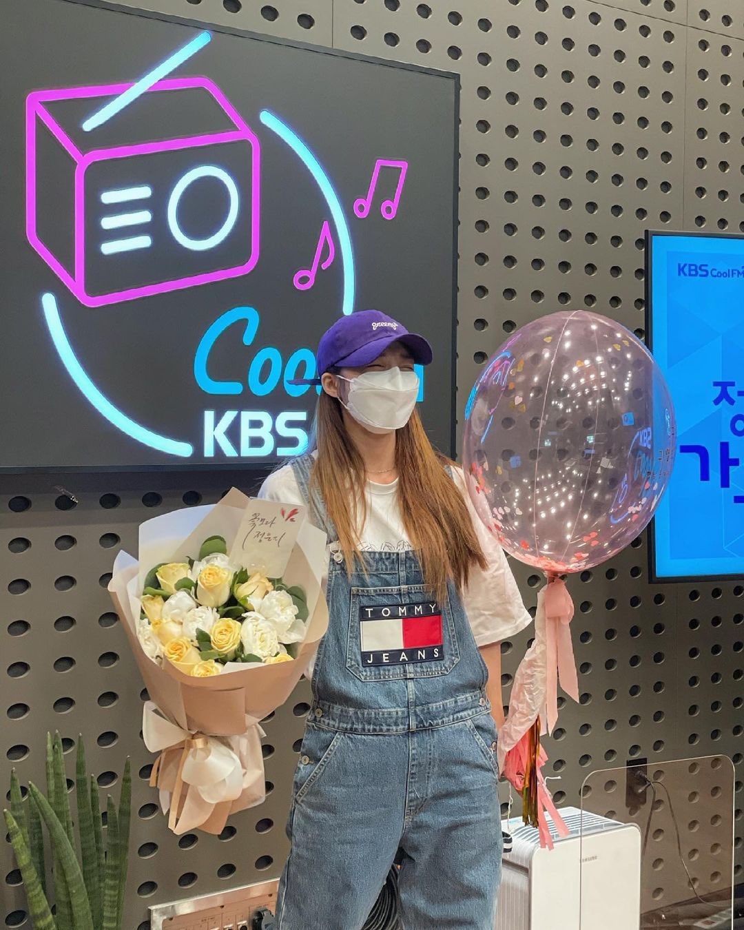 [잡담] 내 본진 어린이날마다 멜빵입어주는데 킹랑스러워 미치겟음 | 인스티즈