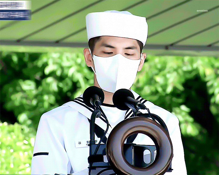 [잡담] 원필아......너무 잘생기진마... | 인스티즈