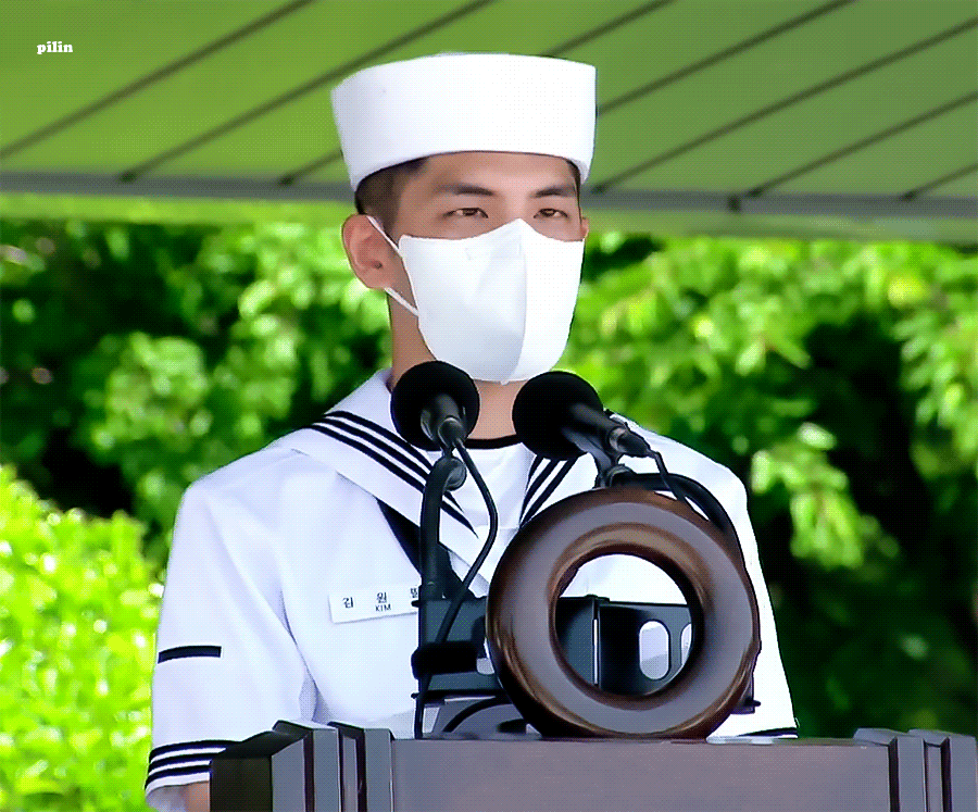 [잡담] 원필아......너무 잘생기진마... | 인스티즈