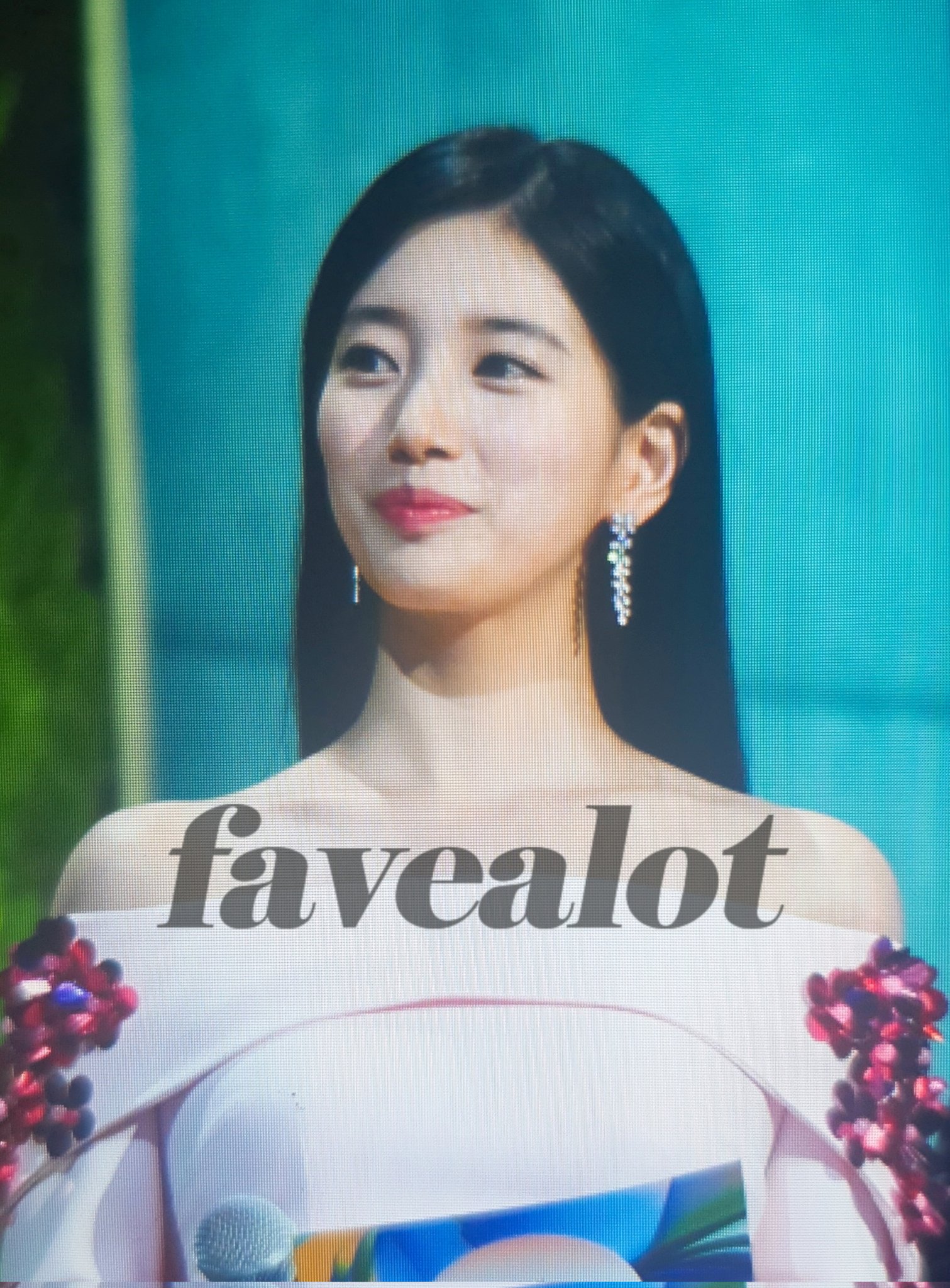 [잡담] 수지 얼굴 대놓고 빡센데 왜 수수한 연예인들 수지닮았단 말나오는거지 | 인스티즈