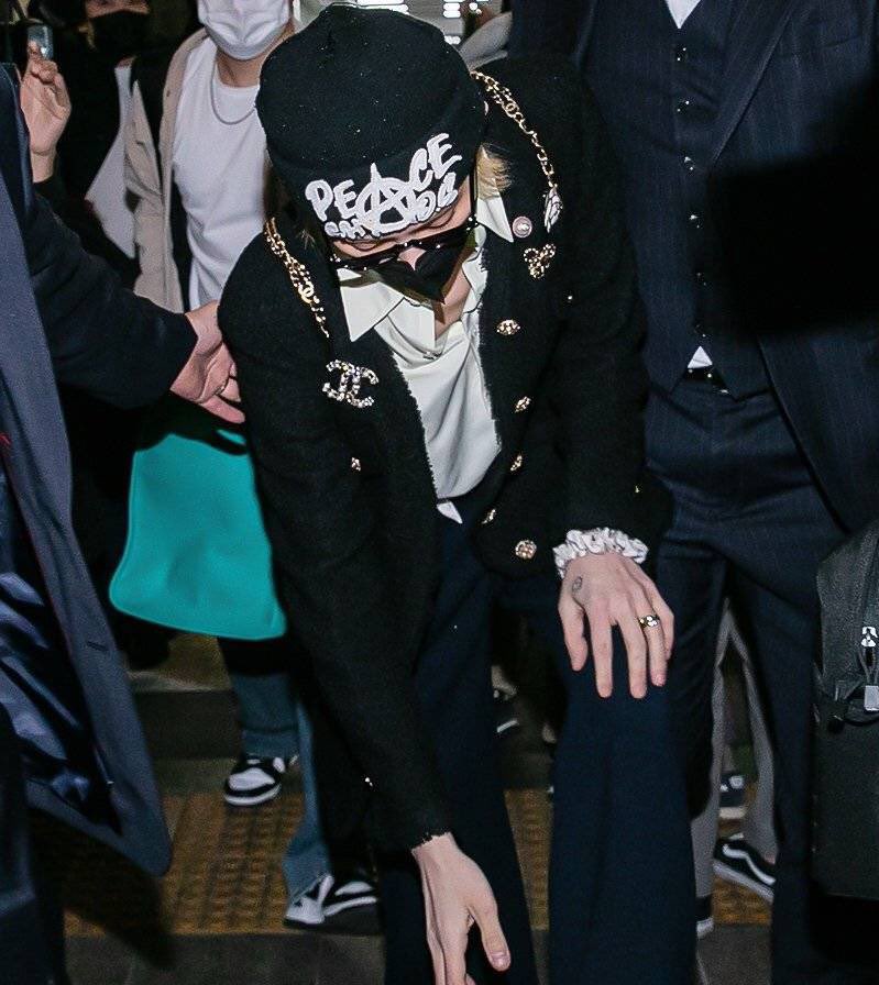 [잡담] 권지용 새로운 착장도 개예쁘다 | 인스티즈