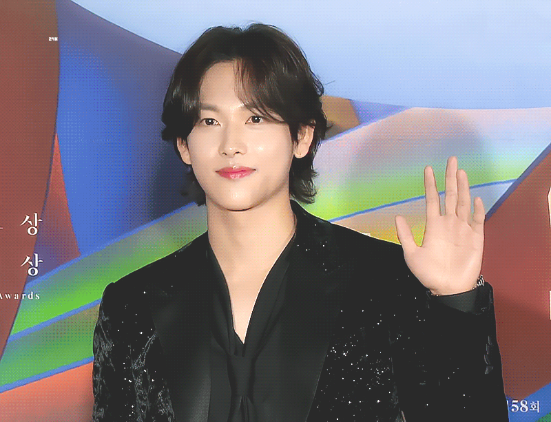 [잡담] 와 진짜 어제 백상 임시완 너무....너무다....... | 인스티즈