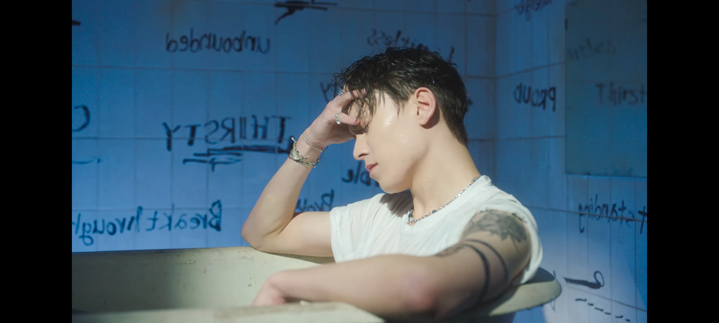 [잡담] 아 진짜 장난치지마셈 이걸 티저라고 내놓냐고 | 인스티즈