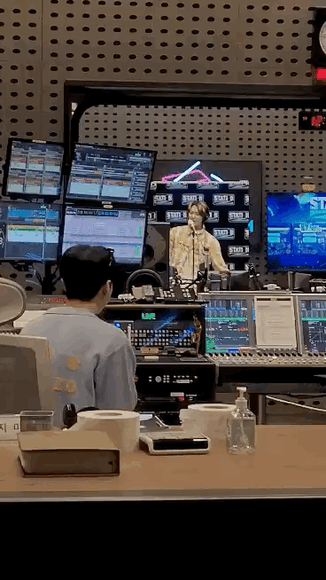 [잡담] 사실 재찬이 덕질하다보면 자연스레 조승연님까지 덕질 같이 하는 기분...ㅎ | 인스티즈