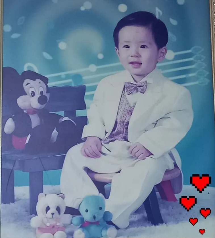 [잡담] 잘생긴 얼굴때문에 어린나이에 겉멋 들까봐 폭탄머리 시킨 위아이 멤버 | 인스티즈