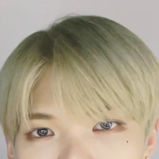 [잡담] 베리베리 팬들이 좋아한다는 이유 하나로 브이앱에서 실시간으로 화장지움 | 인스티즈