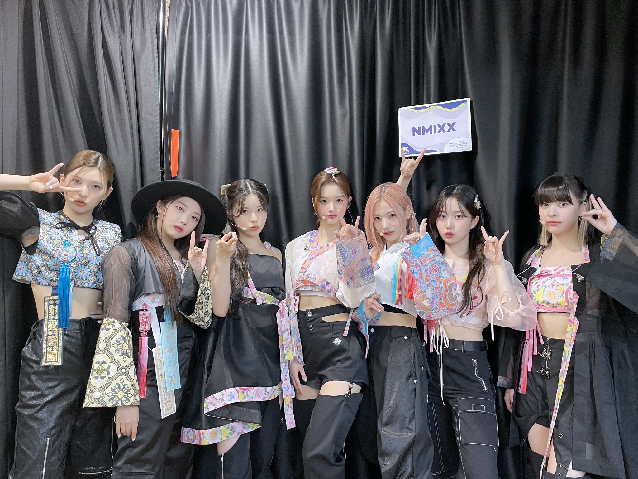 [잡담] 엔믹스 코디 되게 특이한데 잘 입힌다 | 인스티즈