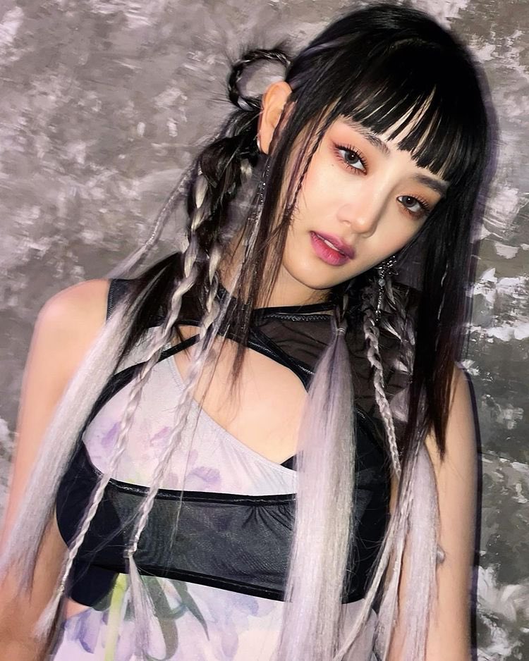 [잡담] 민니 인스타 업뎃..미쳣더 | 인스티즈