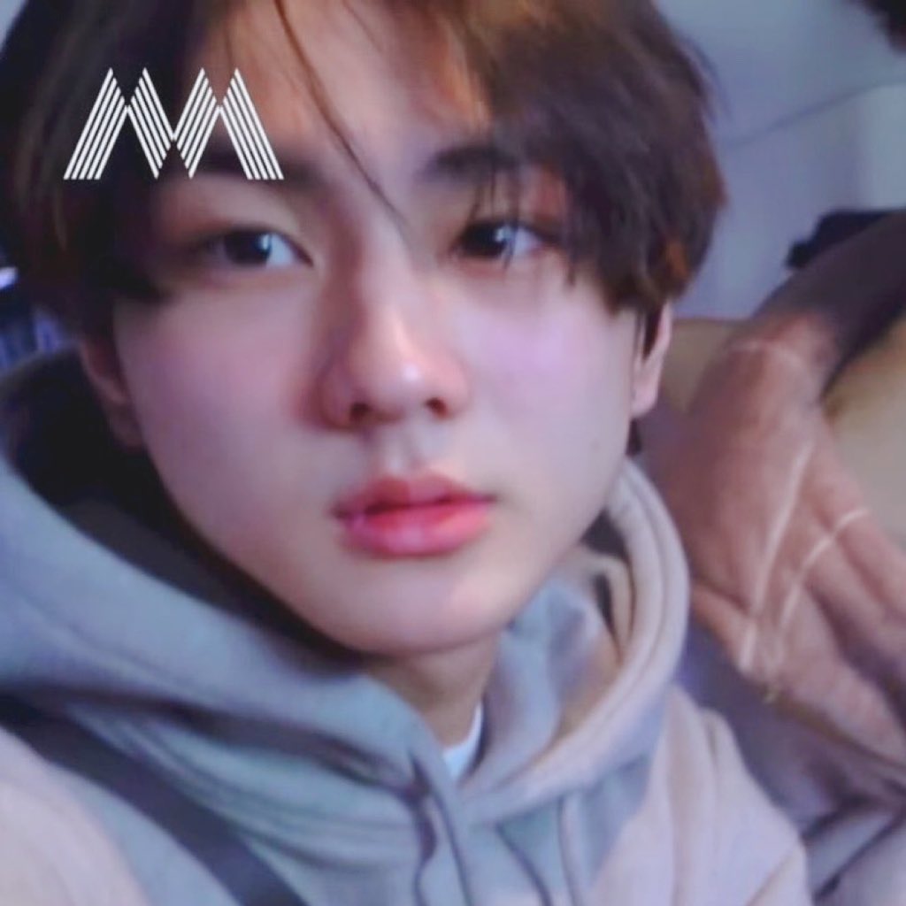 [잡담] 양정원 왜 쌩얼도 잘생김... | 인스티즈