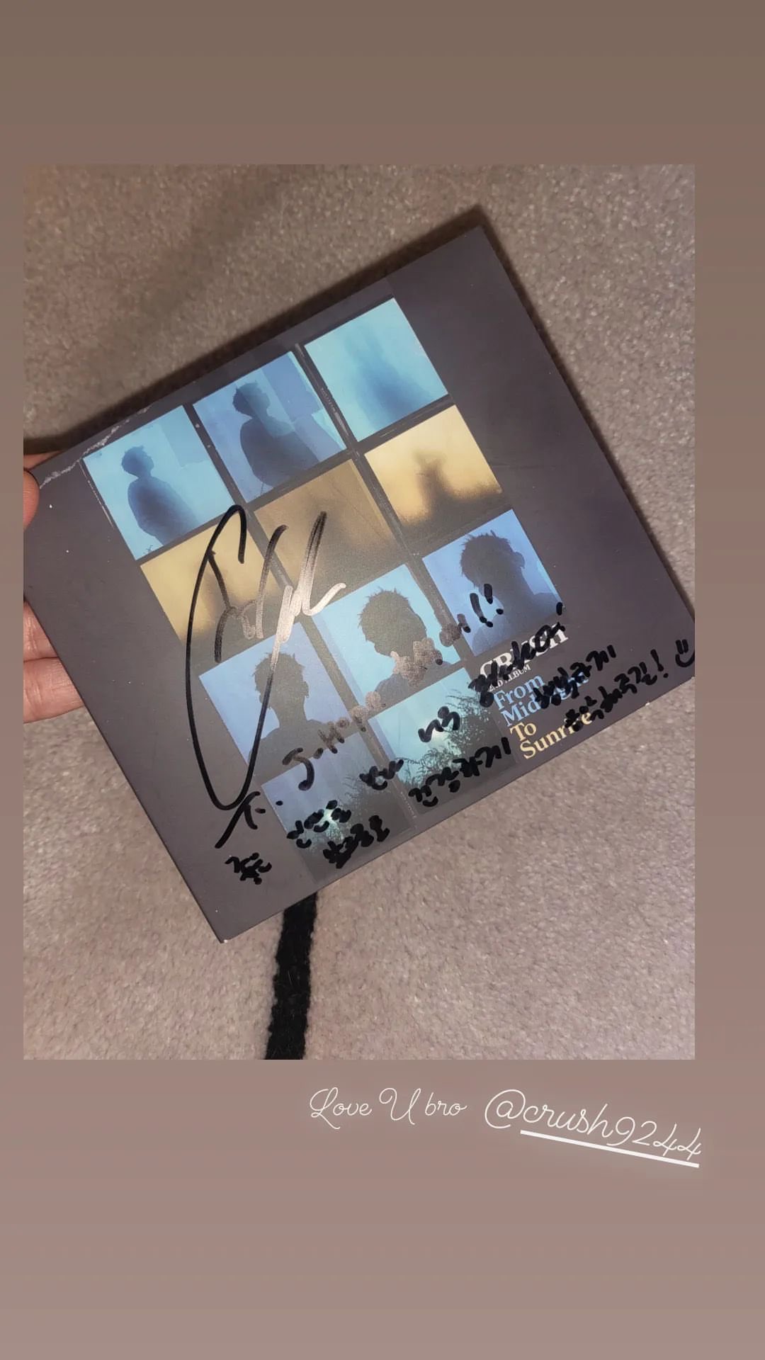 [잡담] 방탄 제이홉이랑 크러쉬 생각보다 더 친한가보다ㅋㅋㅋㅋ | 인스티즈