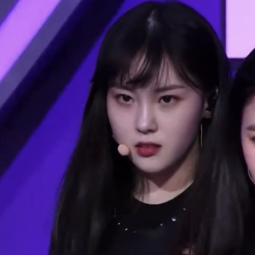 [잡담] 케플러 김채현 흑발함ㅠㅠㅠㅠ🖤🖤🖤🖤🖤🖤 | 인스티즈