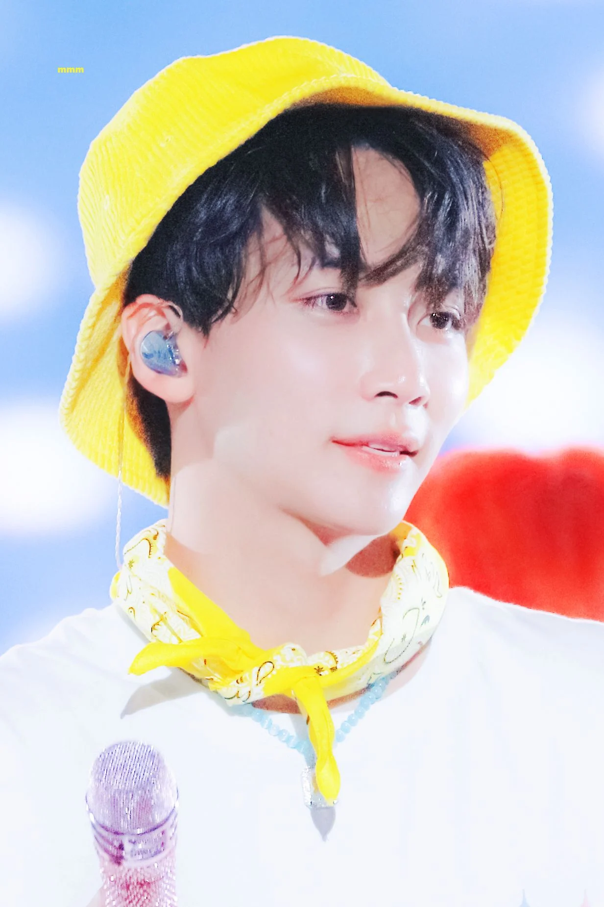 [잡담] 어제자 노란 모자 쓴 귀여운 셉정한 한번 보고 가세요우 | 인스티즈