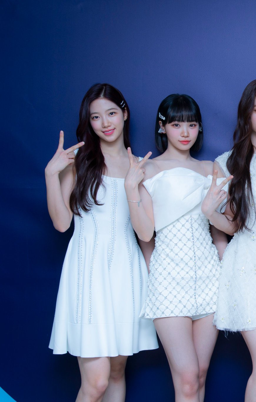 [잡담] 오늘 카즈하김채원허윤진 개이뻐... | 인스티즈