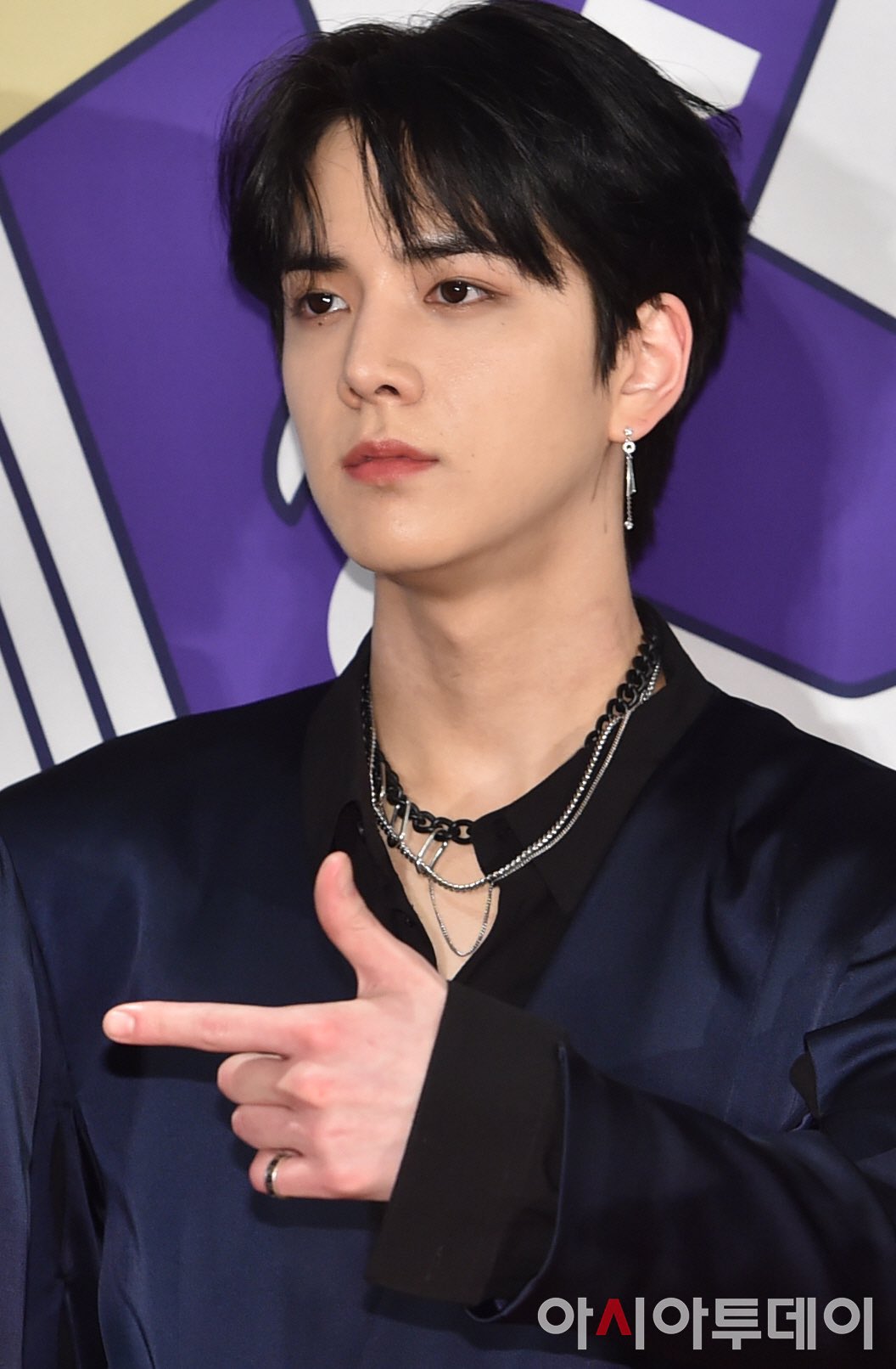 [잡담] 김영훈 얼굴 왜이러니.... | 인스티즈