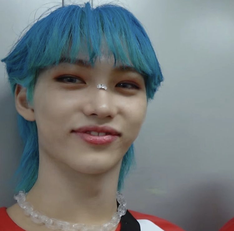 [잡담] 용복이 웃을때 앞니 두톨 뿅나오는거 | 인스티즈